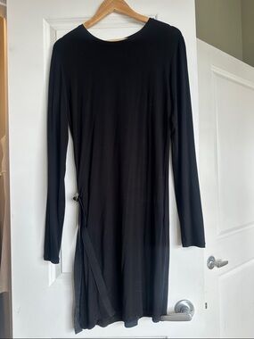 McQ by Alexander McQueen Black Crewneck long-sleeved dress